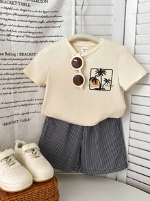 SHEIN Young Boy Back To School Casual Vacation Set, Includes Round Neck Short Sleeve T-Shirt With Palm Tree Print And Elastic Waist Striped Woven Shorts With Pockets, Suitable For Birthday Party, Party, Performance, Wedding, Baptism, School, Travel, Sports, Spring And Summer Young Boys Matching Sets Young Boys 2 Pieces - Khaki - View 5