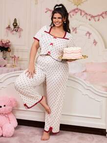 SweetSlumber Conjunto de pijama de talla grande con diseño de corazón dulce, ribete de volantes y color contrastante