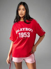Missguided x Playboy Oversized Athletischer Stil Jubiläums Nummer Statement Street Style Lässig Sommer Baumwollmischung Grafik T-Shirt Mode Sport Urban Streetwear Kollektion Kurzarm Alltags Essentielles T-Shirt - Rot - Übersicht 1