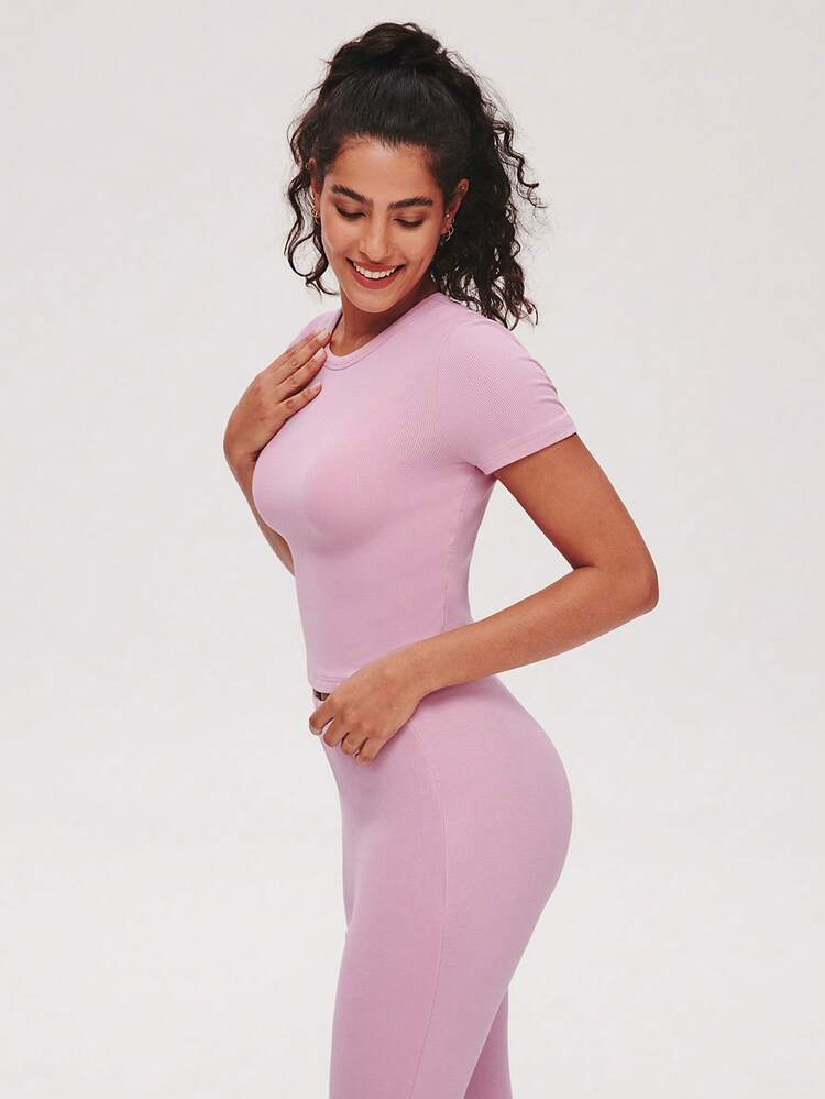 夏用 超柔らかピンク エラスティック リブ ベーシック カジュアル スポーティー クルーネック 半袖トップス & フレアパンツ ルームウェア 軽快パジャマセット スポーツカジュアル コンフォートアウトフィット アクティブランジェリー 花嫁インナー ティーンガール、若者、子供にも適しています マッチングセット