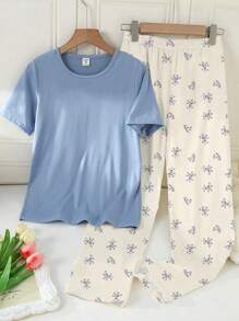 2 件套青少年女孩休闲简约蓝色纯色圆领短袖上衣和浅桃色碎花裤家居服套装