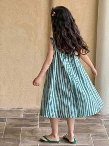 SHEIN Genkimix Kids Vestito estivo casual e senza maniche da ragazza, linea ad A, morbido, con stampa a fette di cocomero, dolce e carino