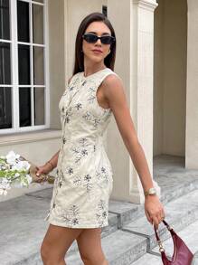 Serisse 女士花卉刺绣单排扣圆领无袖休闲迷你连衣裙 - 杏色 - 查看 5