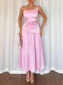 Islaluna فستان نسائي أحادي اللون ذو ياقة غير متماثلة، كم دون أكمام ، مطوي