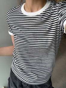 FRIFUL 女士条纹蝴蝶结装饰短袖T恤，音乐会可爱上衣