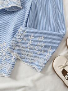 SHEIN Girls 4-7Y Elegant Countryside Stripe Embroidery Camisole Top & Wide Leg Pants 2Pcs Suit,Bow Decor Casual Comfortable Basic Minimalist Holiday Outfit - Blue and White - View 4