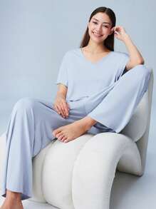 LUVLETTE Weicher TENCEL™ Modal Basis T-Shirt & Hose Loungewear, luftiges Pyjama-Set mit Taschen