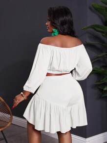 Slaydiva 2pcs/Set Women Plus Size Summer Elegant Vacation Outfit: Off-Shoulder 3/4 Sleeve Crop Top & Ruffled Hem Shorts, Solid Fuchsia - White - View 2
