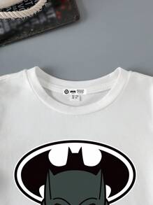 BATMAN X SHEIN Young Boy Casual Short Sleeve Round Neck T-Shirt, Suitable For Summer