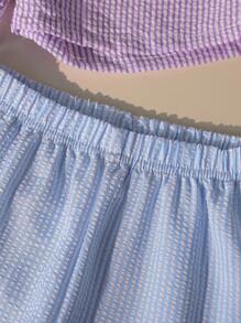 Set de 4 pantalones cortos de verano casuales y versátiles con textura de rayas para niños