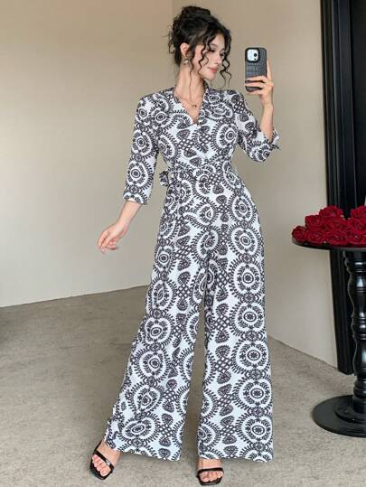 DAZY Women's Elegant Allover Print Waist Cinched Wide Leg Jumpsuit