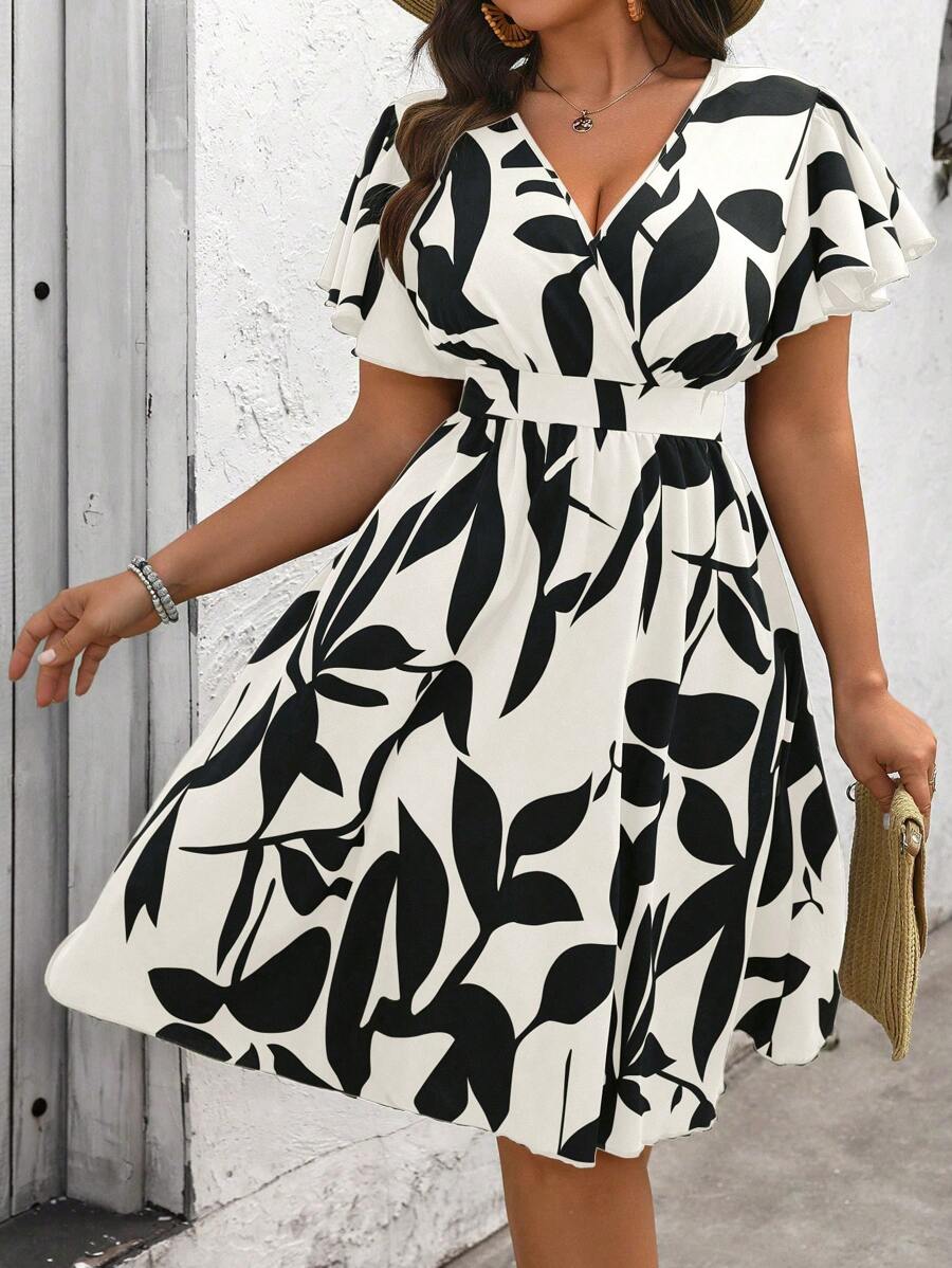 SHEIN Clasi Plus Size Women Floral Pattern Waist Drawstring Ruffle Hem Party/Valentine's Day/Daily Elegant Short Sleeve Dress, Spring/Summer - Black and White - View 1