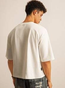 SWAVVY Men's Retro Distressed Boxy Vintage T-Shirt In White, For Casual Everyday Wear, Summer