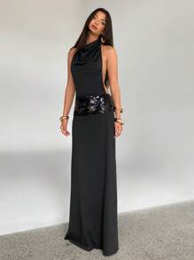 Aloruh 黑色亮片拼布露背挂脖连衣裙