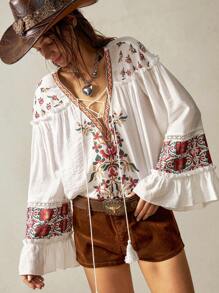 Bohemela 大码波西米亚风格花卉印花系带长袖衬衫 - 白色 - 查看 2