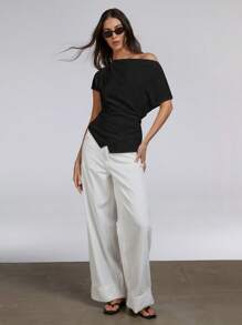 Athîral Women's Solid Color Asymmetrical Shoulder Top, Fashionable For Summer Off The Shoulder Top - Black - View 5