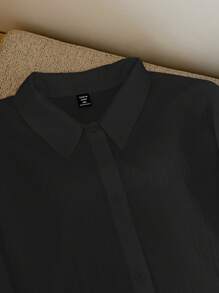 Comfortcana 女士黑色梭织纹理短款衬衫、夏季衬衫 - 黑色 - 查看 8