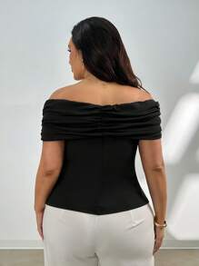 Firerie Plus Size Women's Elegant Off Shoulder Ruched Fitted T-Shirt With Metal Decor, Casual & Comfortable For Spring/Summer - Black - View 2