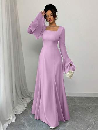 Rafferiza 女式蓝色方领多层荷叶边袖喇叭下摆长款连衣裙