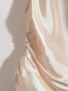 SHEIN PETITE CURVE 大码纯色缎面垂领上衣和半裙套装，优雅奢华风格 - 杏色 - 查看 4