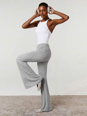 Athîral 女式纯色翻边腰喇叭休闲裤