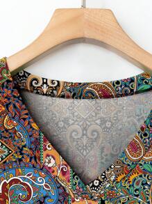 EMERY ROSE Versatile Vacation Style Floral Retro Print Round Neck Chest Pocket Plus Size T-Shirt, Casual Minimalist Suitable For Summer - Multicolor - View 4