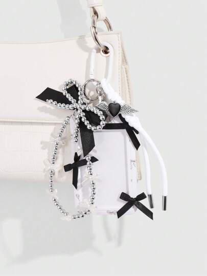 Kawaii 1 pièce Support de carte d'identité Y2K chic haut de gamme avec nœud imprimé résine à perles de cœur d'aile peinte à la main, DIY porte-clés et porte-clés, breloque de sac et décoration de téléphone, convient pour un port quotidien pour femmes/filles, cadeau de vacances