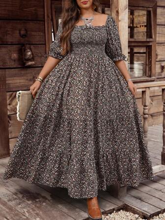 EMERY ROSE プラスサイズの女性 ボヘミアンスタイル ビンテージ 正方形ネック ロマンチック カラフル小花柄 マキシ丈 マルチレイヤーフレアドレス