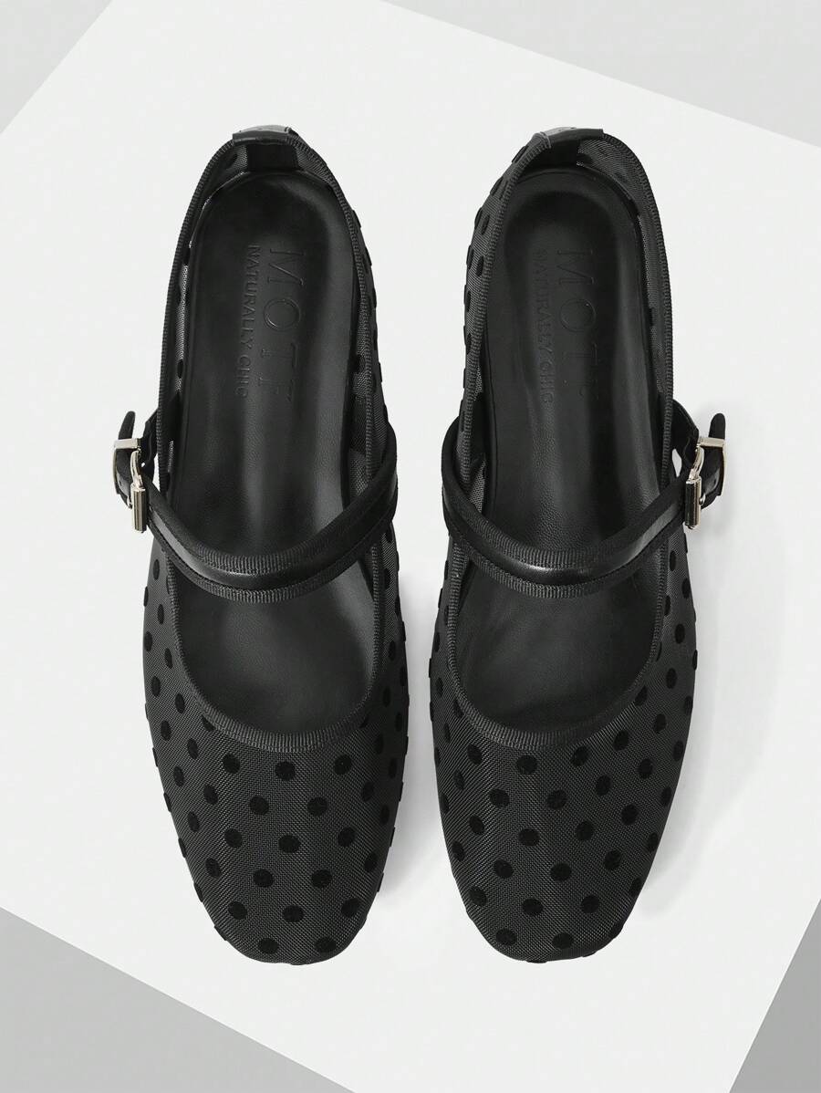 MOTF PREMIUM 女士网眼方头平底鞋 - 黑色 - 查看 1