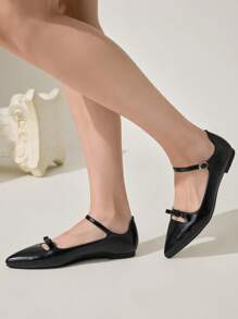 CUCCOO CHICEST 黑色优雅尖头蝴蝶结扣百搭平底一脚蹬女鞋 - 黑色 - 查看 7