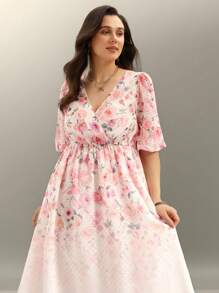 Flouryn Plus Size Women Romantic Elegant Chiffon Textured, Ombre Floral Print Cross V Neck Short Sleeve Mini Dress