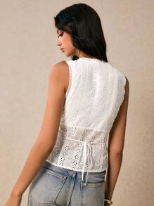 Poéselle Débardeur casual d'été sans manches avec broderie ajourée et fermeture devant pour femmes - Blanc - Voir 2