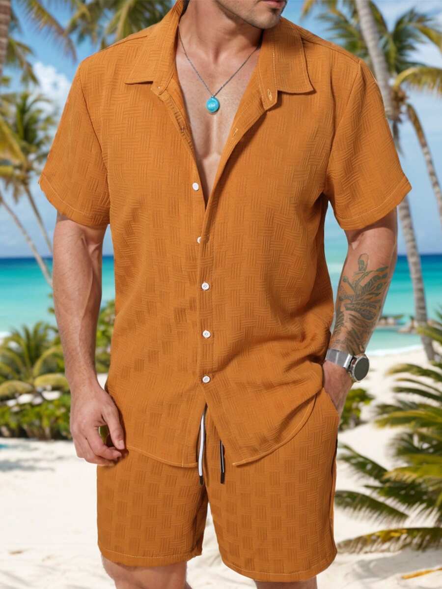 Manfinity RSRT 男士纯色短袖单排扣衬衫和短裤两件套，休闲服，度假装，沙滩衬衫，舒适装
