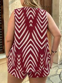 SHEIN VCAY Conjunto de 2 piezas de talla grande de estilo informal elegante con parte superior con patrón geométrico en azul marino y pantalones cortos holgados con bolsillos, atuendo occidental para mujer, estilo bohemio, conjunto de ropa de verano para mujer, ropa de playa, ropa de verano para mujer, atuendo para el Día de San Patricio, conjunto de primavera para mujer, camisetas estampadas