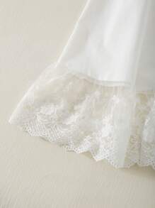 SHEIN 优雅奢华少女无袖露肩刺绣蕾丝面料腰带中长款白色连衣裙，青少年花童婚礼夏季度假连衣裙