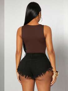 SHEIN SXY Vintage Inspired Sleeveless Bodysuit, Solid Black Color, Casual Street Style, Hollow Metal Chain, Rose Wing Pattern Print, Suitable For Everyday Wear And Music Festivals, Versatile Top - Brown - View 2