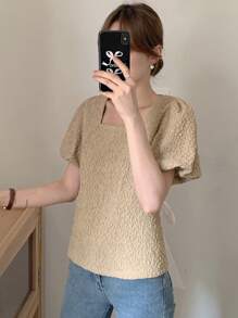 DAZY Crew Neck Puff Sleeve Cropped Backless Bowknot Short Sleeve Casual T-Shirt For Young Women - Khaki - View 6