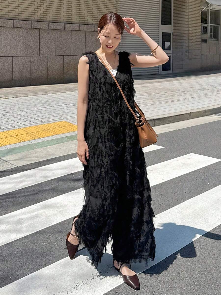 FRIFUL Women's Black V-Neck Sleeveless Jumpsuit With Tassels, Summer Outfit Women Rompers - Black - View 1