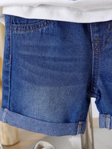 SHEIN Conjunto de 2 piezas para bebé niño, camiseta blanca de manga corta y cuello redondo con estampado suave de oso, y pantalones cortos vaqueros rectos azules lavados, para atuendo de verano