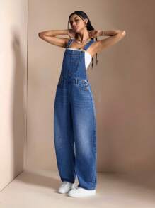 Easelle Peto vaquero informal desgastado y desteñido con pierna acampanada para mujer