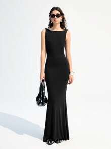 LYSMO Women's Sleeveless Draped Backless Asymmetrical Deconstructivist Maxi Dress, Avant-Garde Fashion, Deconstructivism - Black - View 2