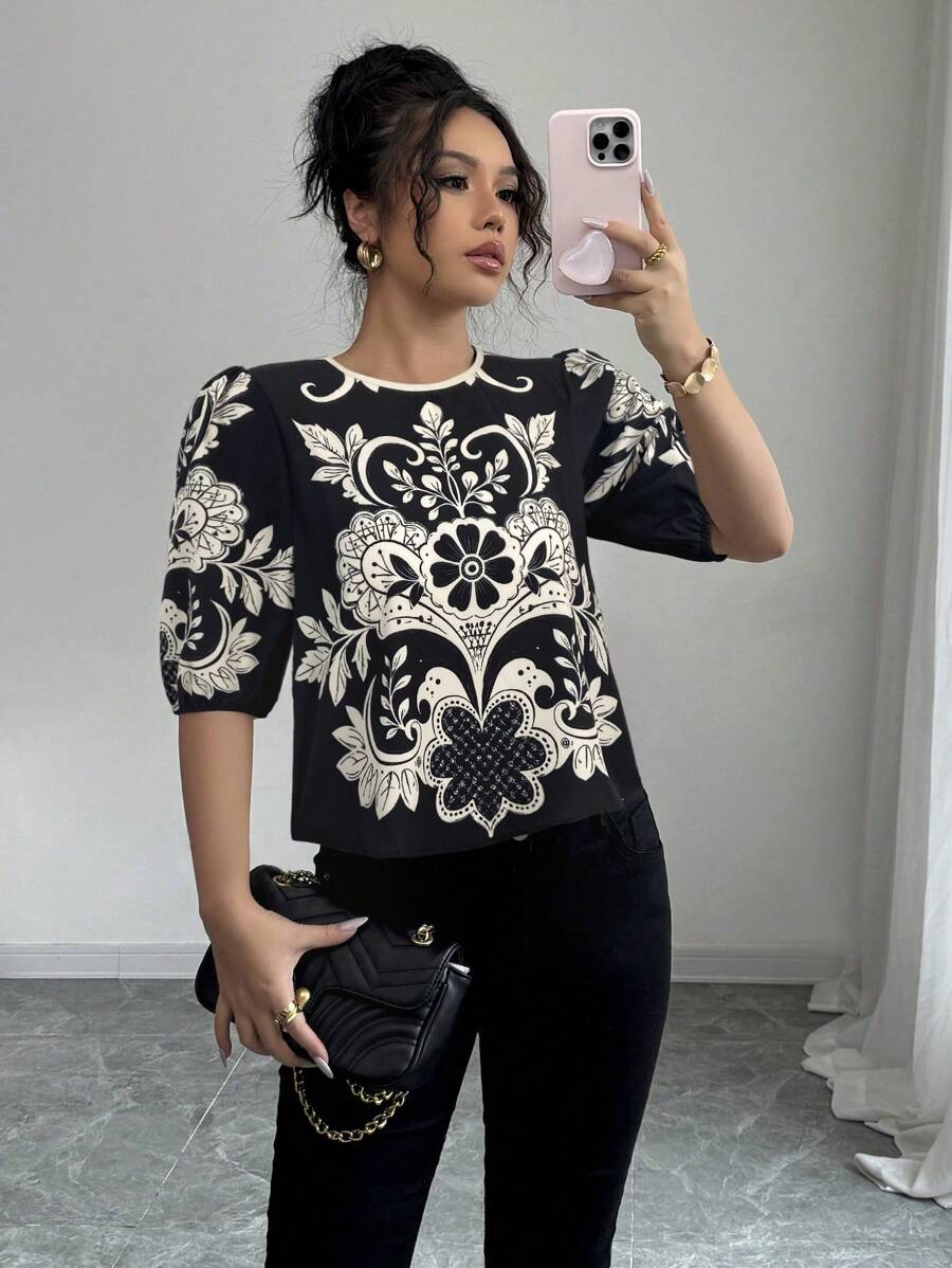 Elenzga 拼色印花圆领短袖短款衬衫，法式优雅夏日度假装 - 黑色 - 查看 1