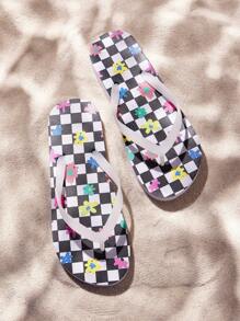 Grefit CUCCOO Heart Print Flat Slip-On Sandals For Indoor And Outdoor/Beach Wear - Black and White - View 1