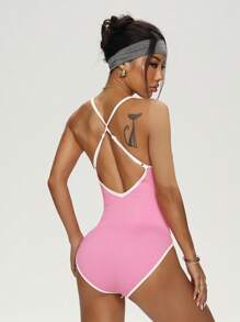 Dewbera 女士无缝瑜伽连体裤，带轮廓图案