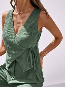 SHEIN Clasi 女式 V 领交叉不对称系带无袖背心和褶皱阔腿长裤，适合日常/度假/通勤、春/夏季的优雅装扮 - 綠色 - 查看 5