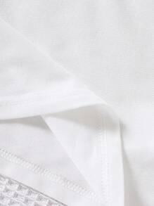 SHEIN Playful Pals 1pc Young BoyColor Block Polo Collar T-Shirt, Contrast Trim At Sleeves, Embroidered Front, Suitable For Spring/Summer Outings And Formal Gatherings