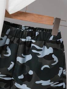 SHEIN 2pcs/Set Tween Boys Summer Casual Patch Pocket Tee And Camouflage Shorts - Army Green - View 6