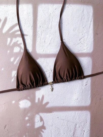 Swim Chiccia Springbreak 女士纯色金属吊坠装饰简约比基尼上衣，夏季