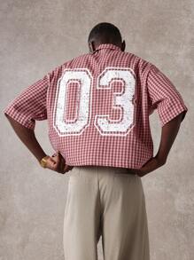 SUMWON 大学队短袖纽扣格子衬衫运动休闲超大短款学院风春夏周末经典校园风街头服饰 - 玫紅色 - 查看 1