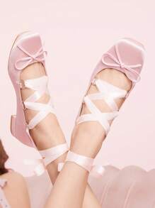 CUCCOO DOLLMOD 女士平底铆钉玛丽珍鞋，校园风格日式可爱低跟鞋